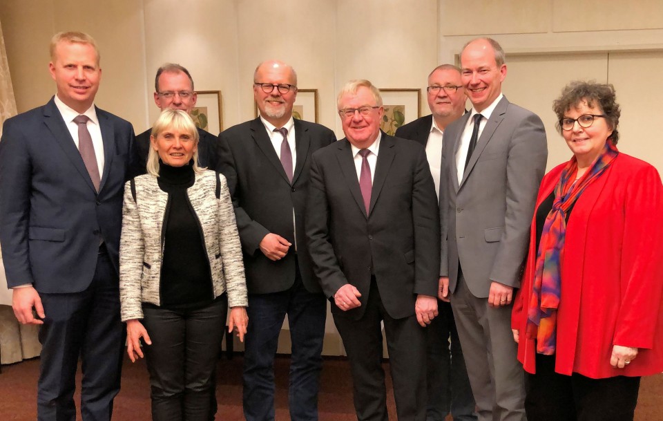 Die Vertreter des CDU-Kreisvorstandes mit dem Superintendenten des evangelischen Kirchenkreises Mnster, Ulf Schlien.
