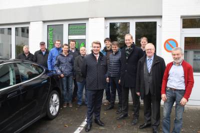 Reinhold Sendker MdB und Thomas Barei MdB diskutierten Energiewende. - Reinhold Sendker MdB und Thomas Bareiß MdB diskutierten Energiewende.