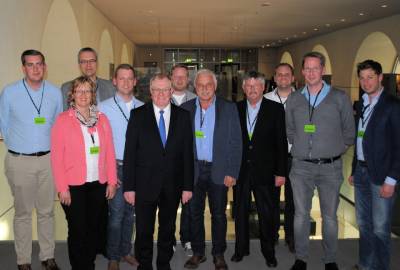 Reinhold Sendker mit den Mitgliedern der Ortsunion Dolberg im Deutschen Bundestag. - Reinhold Sendker mit den Mitgliedern der Ortsunion Dolberg im Deutschen Bundestag.