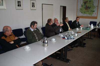 Trafen sich zu einem Gesprch: Reinhold Sendker MdB, die Brgermeister der Stdte und Gemeinden im Kreis Warendorf und der Bezirksverband der Kleingrtner im Kreis Warendorf.