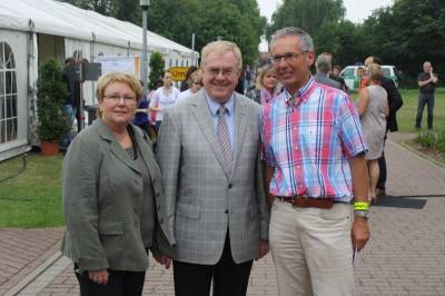 Reinhold Sendker MdB besucht die 18. Berufsorientierungsmesse (BOM) in Warendorf. - Reinhold Sendker MdB besucht die 18. Berufsorientierungsmesse (BOM) in Warendorf.