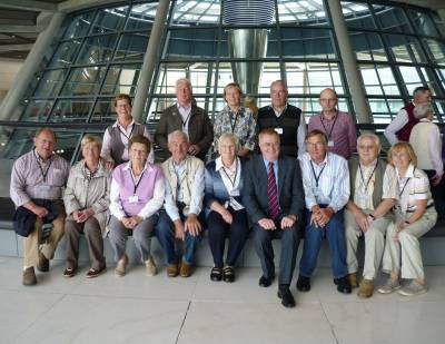 Reinhold Sendker mit den Vertretern der Kolping Familie im Deutschen Bundestag. - Reinhold Sendker mit den Vertretern der Kolping Familie im Deutschen Bundestag.