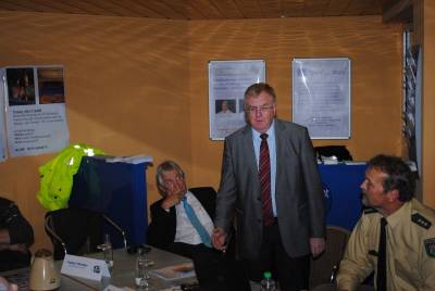 Reinhold Sendker beim Fernfahrerstammtisch in der Raststtte Mnsterland Ost.