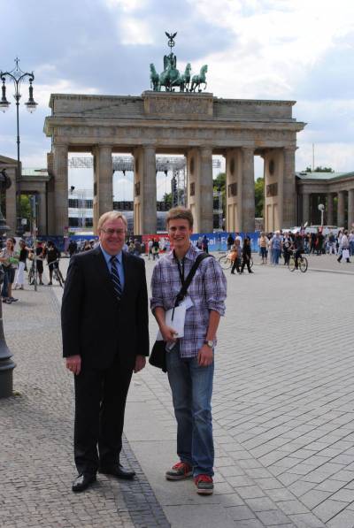 Trafen sich zum Gesprch in Berlin: Reinhold Sendker MdB und Johannes Austermann aus Warendorf. - Trafen sich zum Gespräch in Berlin: Reinhold Sendker MdB und Johannes Austermann aus Warendorf.