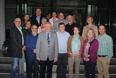 Reinhold Sendker MdB mit den Gstan aus Ahlen im Paul-Lbe-Haus. - Reinhold Sendker MdB mit den Gästan aus Ahlen im Paul-Löbe-Haus.