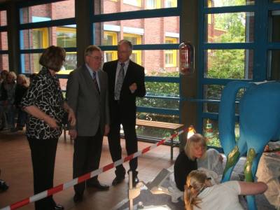 Reinhold Sendker besucht das Paul-Spiegel Berufskolleg in Warendorf.