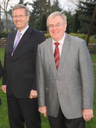 Reinhold Sendker MdB im Gesprch mit Bundespsident Christian Wulff. - Reinhold Sendker MdB im Gespräch mit Bundespäsident Christian Wulff.