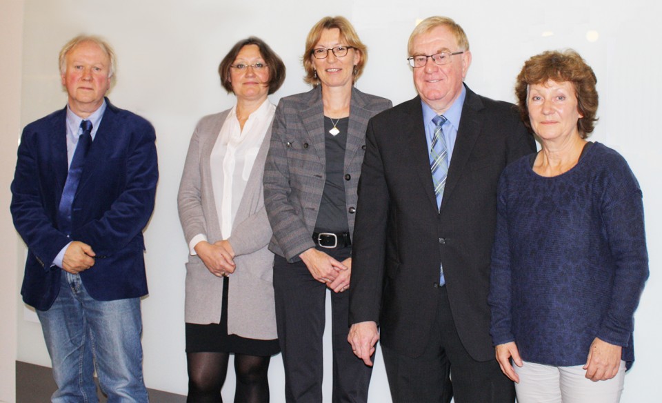 (v.l.) Manfred Hoffmann, Eva Grams, Heike Liebrecht, Reinhold Sendker MdB und Ursula Thielemann-Dyballa.