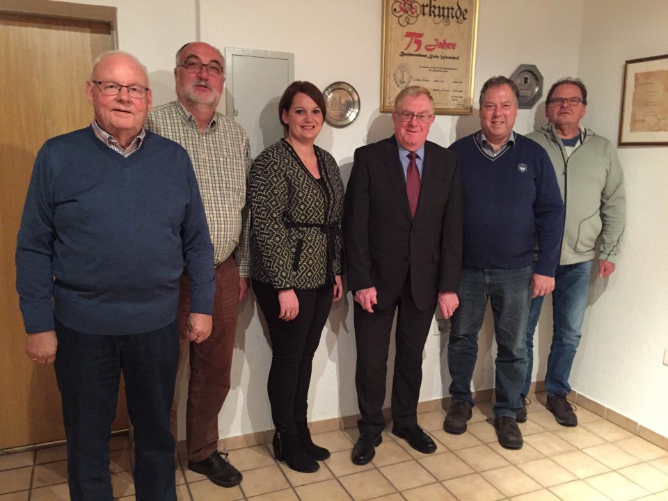 (v.l.) Norbert Klunkelvoth, Peter Vogt, Jessica Zaremba, Reinhold Sendker MdB, Rolf Rosendahl, Gregor Schweins.