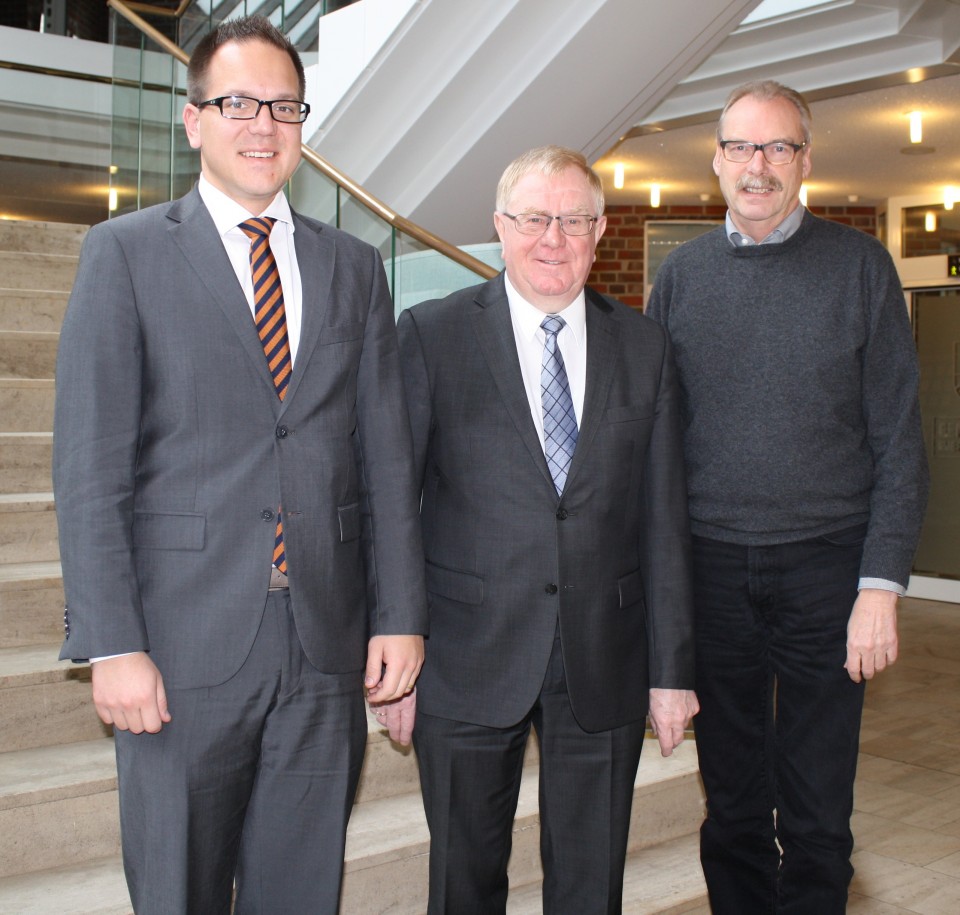 Trafen sich zum Gesprch im Rathaus Everswinkel: (v.l.) Brgermeister Sebastian Seidel, Reinhold Sendker MdB und der Ortsunionsvorsitzende  Ludger Klaverkamp.