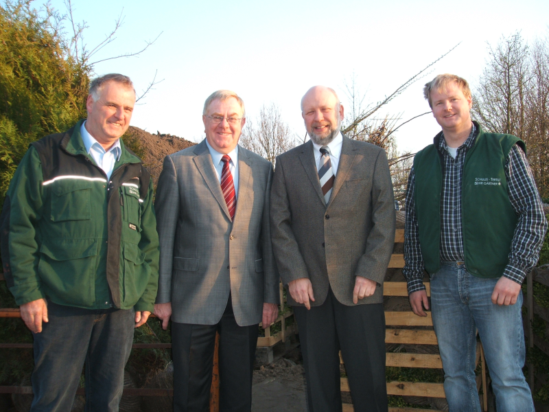 Tauschten sich ber regionale Themen im Kreis Warendorf aus: (vl.) Reinhold Schulze Tertilt, Reinhold Sendker, Dr. Karl Schrmann und Thorsten Schulze Tertilt