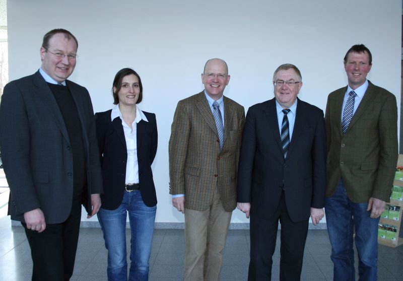 Reinhold Sendker im Gesprch mit dem WLV-Kreisverband im Grnen Zentrum in Warendorf.