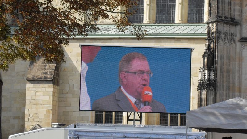 Reinhold Sendker MdB beim Wahlkampfbesuch der Bundeskanlerin in Mnster.