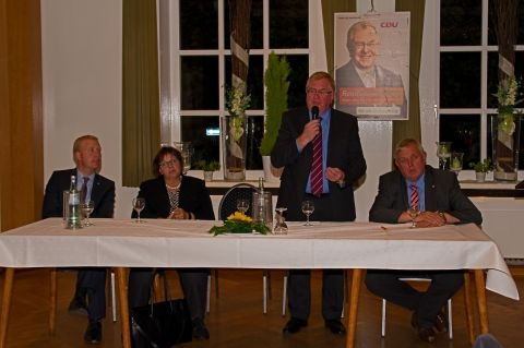 Karl-Josef Laumann unterstützt Sendker im Wahlkampf. (Foto: www.meine-fotografie24.de)